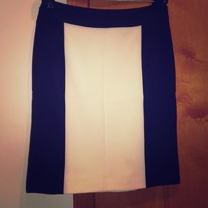 Black & White pencil skirt, New